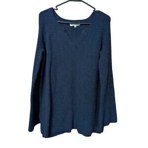 Keren Hart Size Medium Blue Women's Sweater